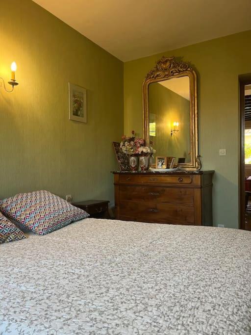 Maison Familiale Idealement Situee Avec Tout Le Confort Nîmes Exterior foto